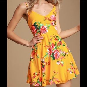 💞sale💞 Bridge to love golden yellow floral print